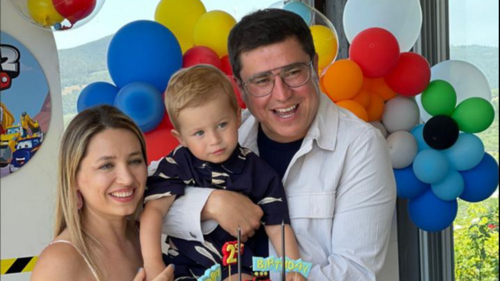 Ünlü komedyen oğlunun doğum gününü Bursa'da kutladı