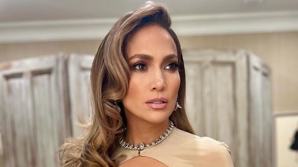 Jennifer Lopez'in taktığı marka dikkat çekti! 