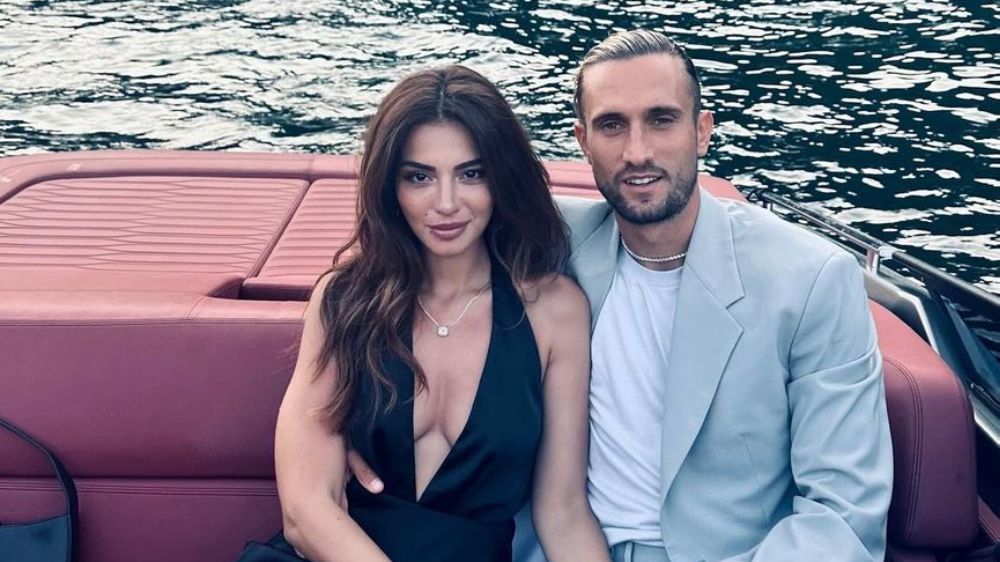 Ünlü oyuncu Melisa Aslı Pamuk ile milli futbolcu Yusuf Yazıcı evlendi