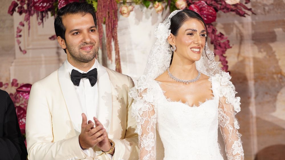 Ceyda Ekşi ile Ali Dönmez görkemli bir düğünle dünyaevine girdi