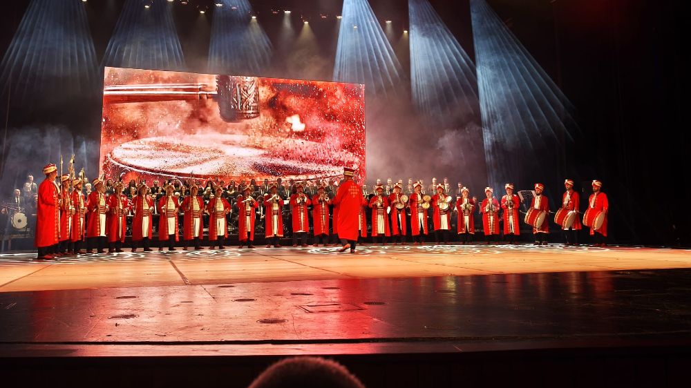 Güzel Sanatlar Genel Müdürlüğü 90'ıncı yılını AKM’de görkemli bir gösteriyle kutladı