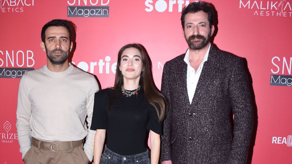 Snob Magazin'in yeni yıl davetine ünlü akını