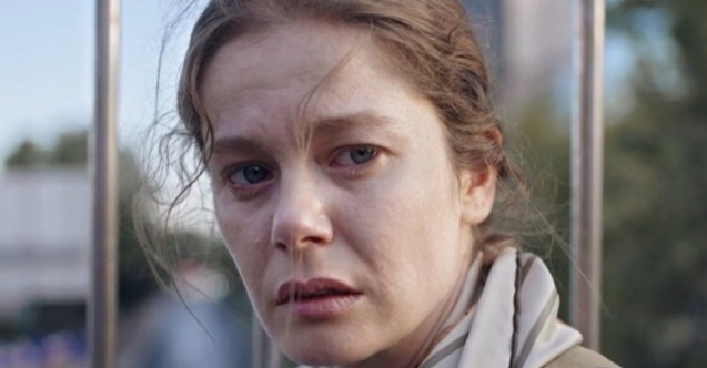 Burcu Biricik&#039;in gerçek mesleği şaşkına çevirdi!