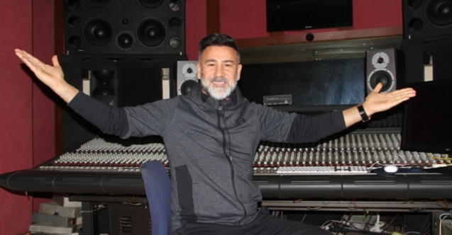 İzzet Yıldızhan, &#039;Dünyadan Uzak&#039; ile sevenlerin karşısına çıktı...