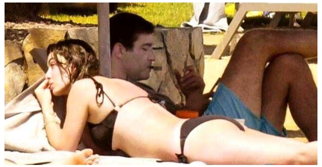 Güzel oyuncu sereserpe güneşlendi