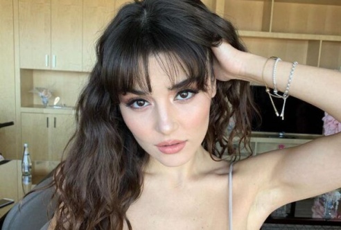 Hande Erçel mutfağını bedavaya getirdi