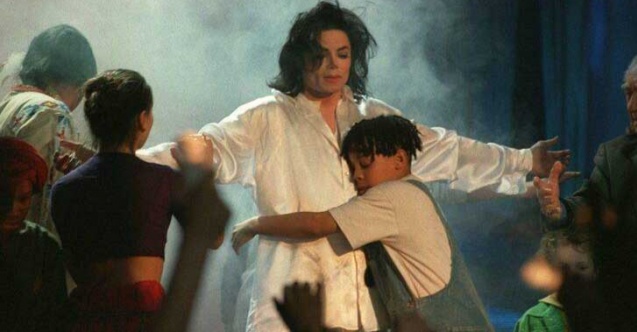 Çocukları istismar etti mi? Michael Jackson&#039;un eski koruması açıkladı