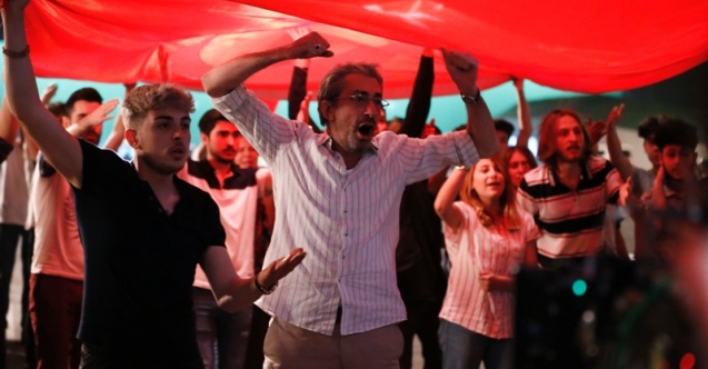 Erkan Petekkaya: Şevket Altuğ&#039;dan rol çaldım