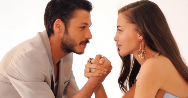 Sevenlerini üzen haber! İddialı dizi final yapıyor…