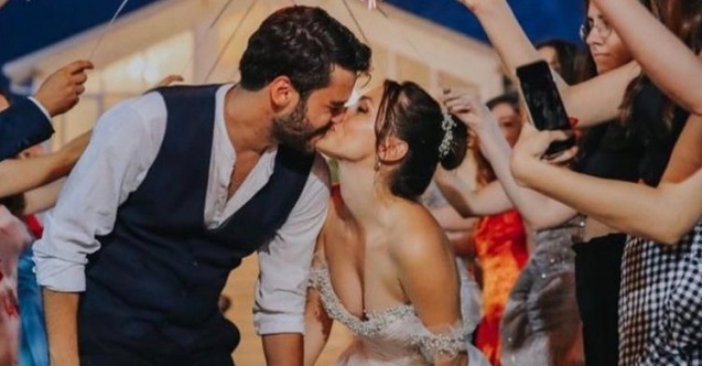 Ünlü çiftten sürpriz düğün!