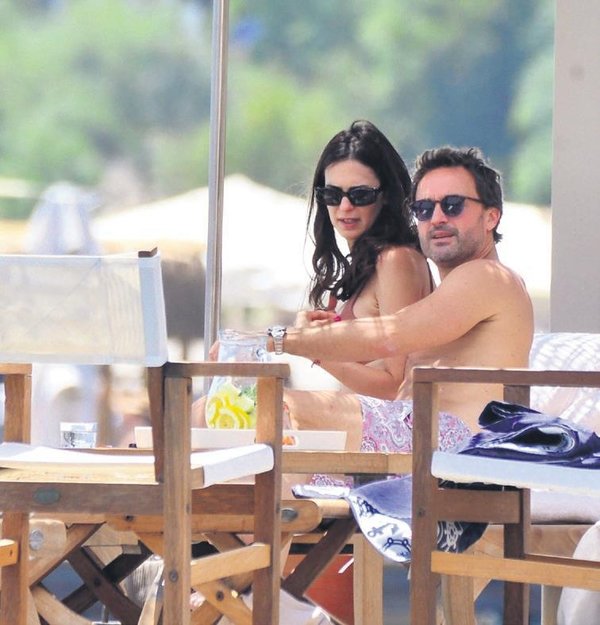 Yeni aşkıyla Bodrum&#039;da yakalandı