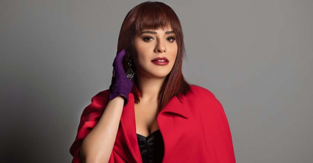 Evli bir adama aşık olduğunu itiraf etti