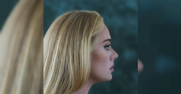 Tarkan&#039;dan dikkat çeken Adele paylaşımı!