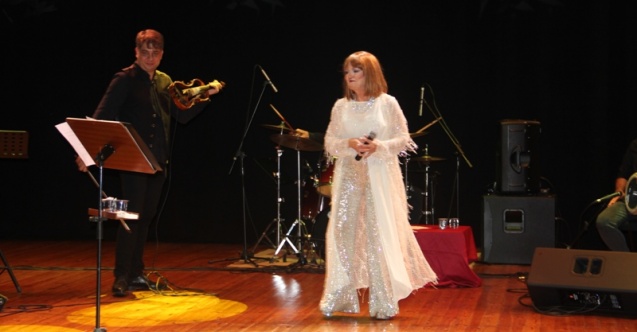 Tuzla&#039;da Gülden fırtınası...