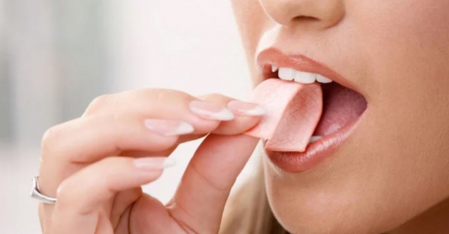 ABD&#039;li bilim insanları koronavirüsün yayılmasını engelleyen bir sakız geliştirdi!