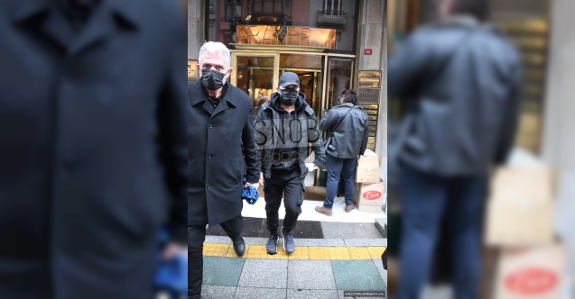 Tarkan&#039;ın koronavirüs korkusu! Klinik çıkışı görüntülendi