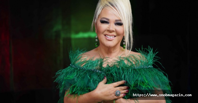 Ünlü şarkıcı hastanelik oldu!