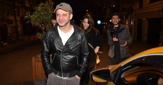 Yeni Sevgilisiyle İlk Kez Cihangir&#039;de Görüntülendi