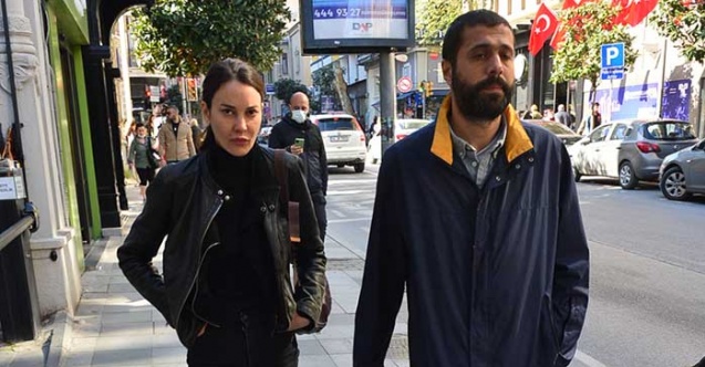 &#039;Annenin Sırrıdır Çocuk&#039; Dizisinin Yıldızı Erkek Arkadaşıyla Görüntülendi