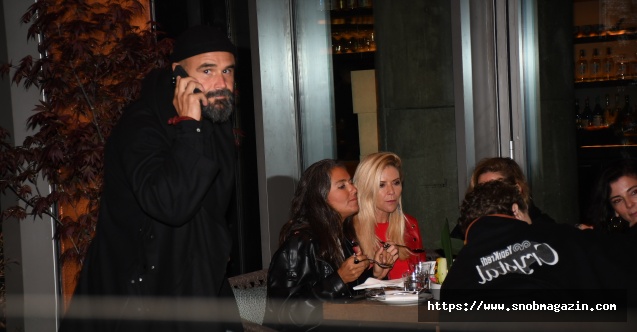 Yeni yaşını yeni sevgilisiyle kutladı