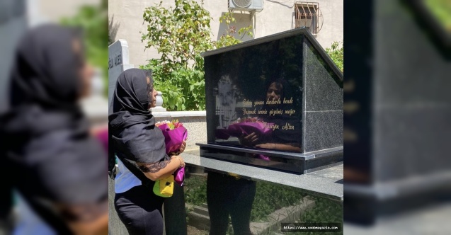 Hüseyin Altın mezarı başında anıldı 