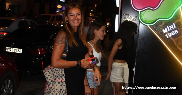 Pınar Altuğ&#039;dan tatil açıklaması