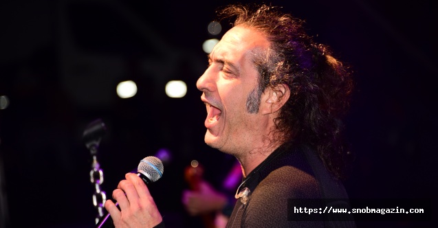 Şarkı arası çay molası