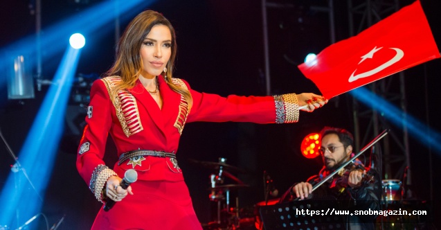 Burcu Güneş’e 30 bin kişilik dev koro