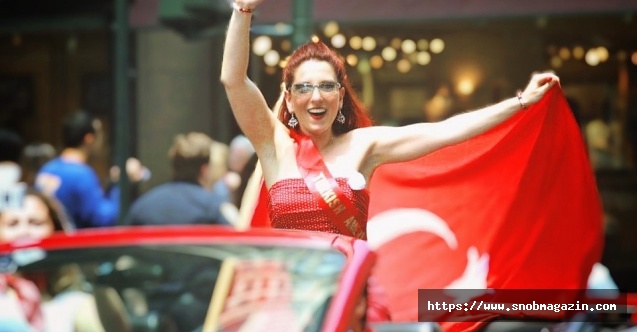 Demet Tuncer Cumhuriyet’in 99. yılında Amerika’da sahne alacak