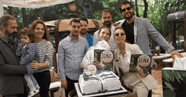 Ünlü Oyuncu Özge Özder Öyle Bir Şey Yaptı Ki...