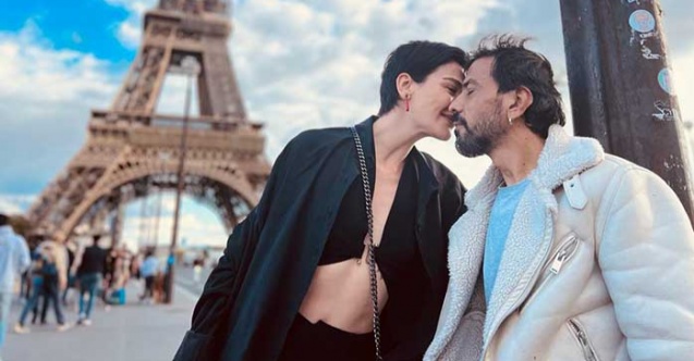 Ünlü Çiftten Aşk Dolu Pozlar!