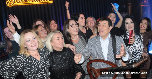 Kadınlar sahneyi bastı!