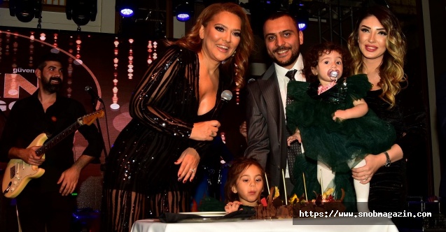 Demet Akalın: Sahnede Derli Toplu Giyinirsek Güzel Olur