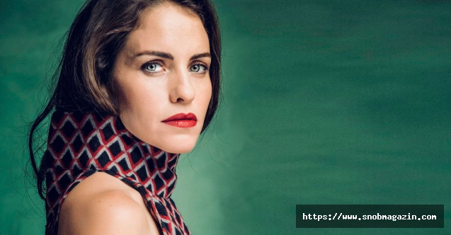 Aslı Tandoğan Depremzede Çiftin Nikah Şahidi Oldu 