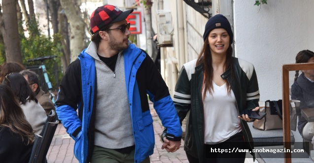 Dizi Aşkı Gerçek Olmuştu! Burak Dakak İle Leyla Tanlar El Ele Görüntülendi