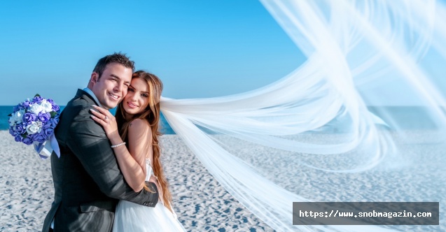 Elif Çelik Amerika’da Sessiz Sedasız Evlendi