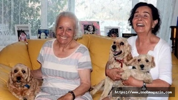 Fatma Girik&#039;in Annesi Münevver Ukav Hayatını Kaybetti