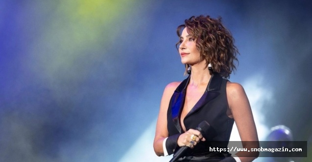 Sıla&#039;dan &#039;&#039;Bir Kira Bir Yuva&#039;&#039; Konseri 