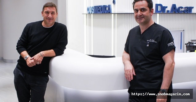 Yakın Zamanda Ortaklıklarını Duyuran Francesco Totti İle Dr. Levent Acar’dan Deprem Bölgesine Yardım