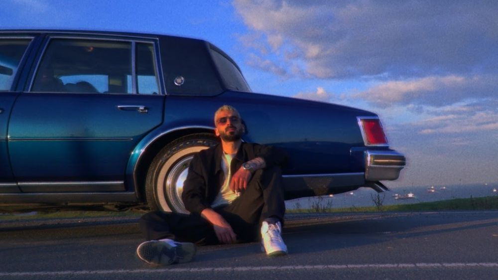 Ahuni'den Güçlü Bir Performans: Bad Vibe