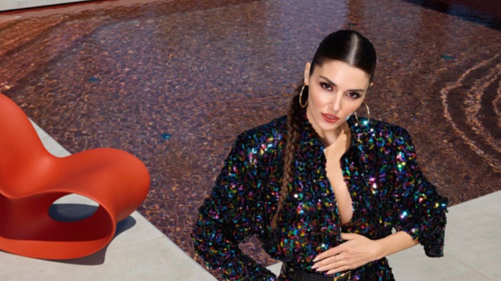 Hande Erçel'in yüzü olduğu marka bakın ne yaptı?