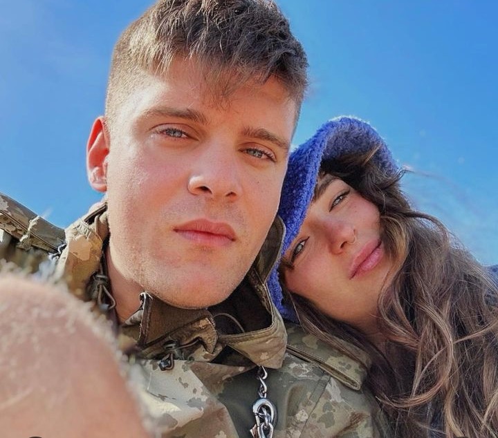 İdris Nebi Taşkan ile Buse Meral aşkını ilan etti