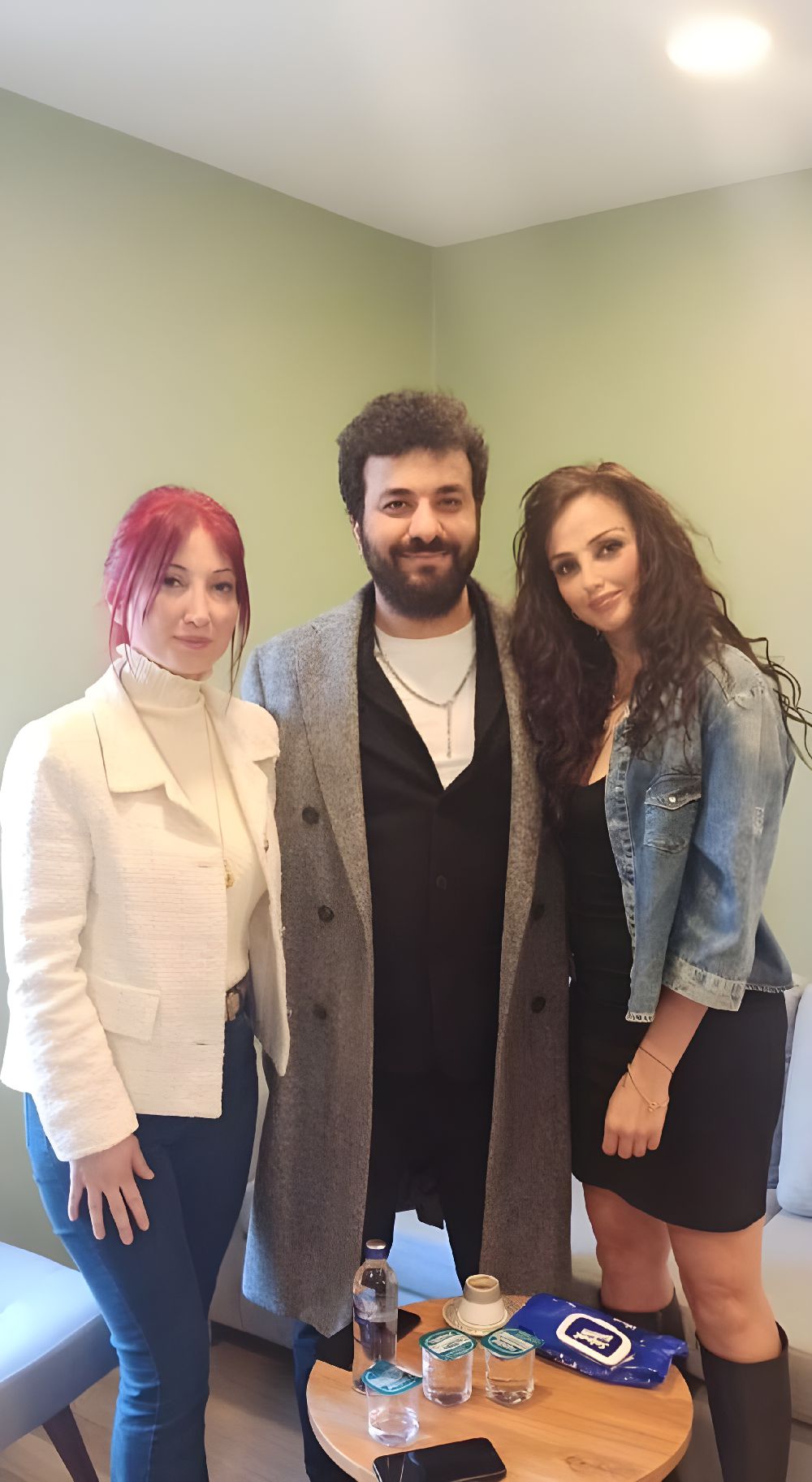 İlkin Tüfekçi Ve Hasan Can Kaya ALS Hastalarına Moral Verdi