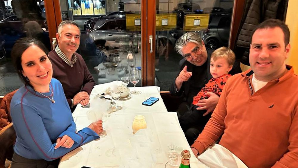 Polat Ailesi iş için Berlin’de