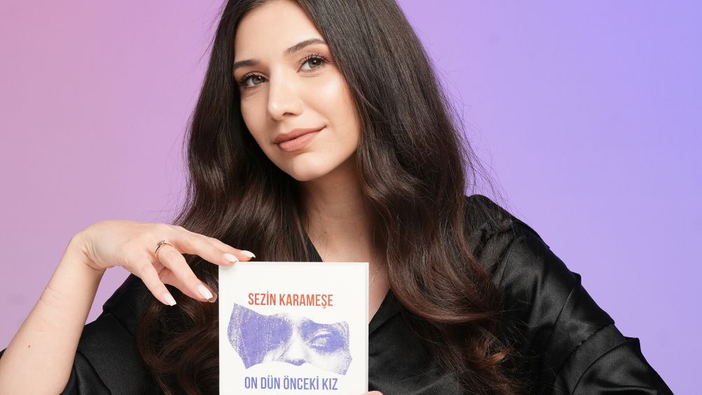 Sezin Karameşe “On Dün Önceki Kız”ın imza günlerinde okurlarıyla bir araya geliyor
