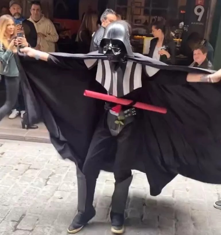 Trakyalı Darth Vader Birce Akalay