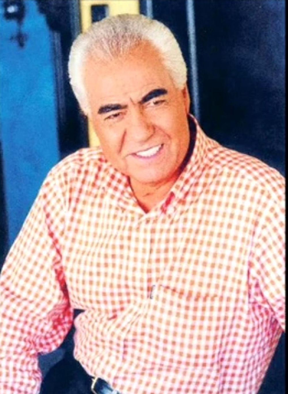 Ünlü sanatçı Nuri Sesigüzel hayatını kaybetti! İşte ölüm nedeni...