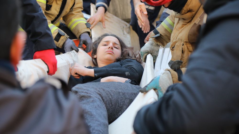 ‘6 Şubat-TRAVMA’ belgeseli izleyiciyle buluşuyor