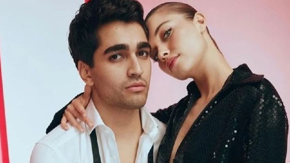 Afra Saraçoglu ile Mert Ramazan Demir'in aşkı belgelendi