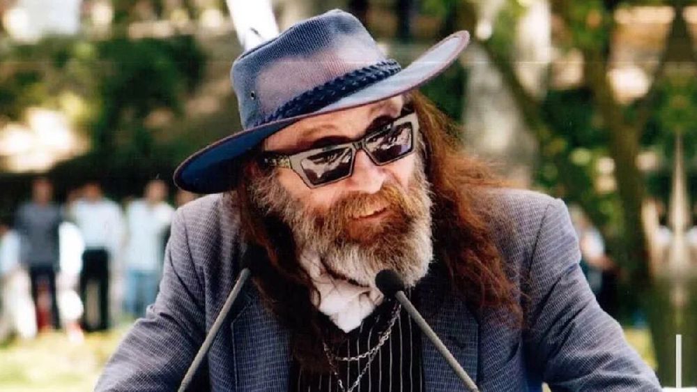 Cem Karaca'nın hayatının anlatacağı filmde Karaca'yı İsmail Hacıoğlu oynayacak